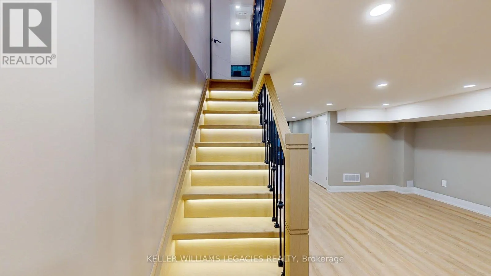 117 GLEBEMOUNT AVENUE