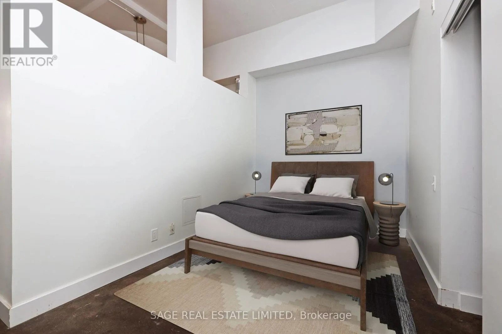 310 - 233 CARLAW AVENUE