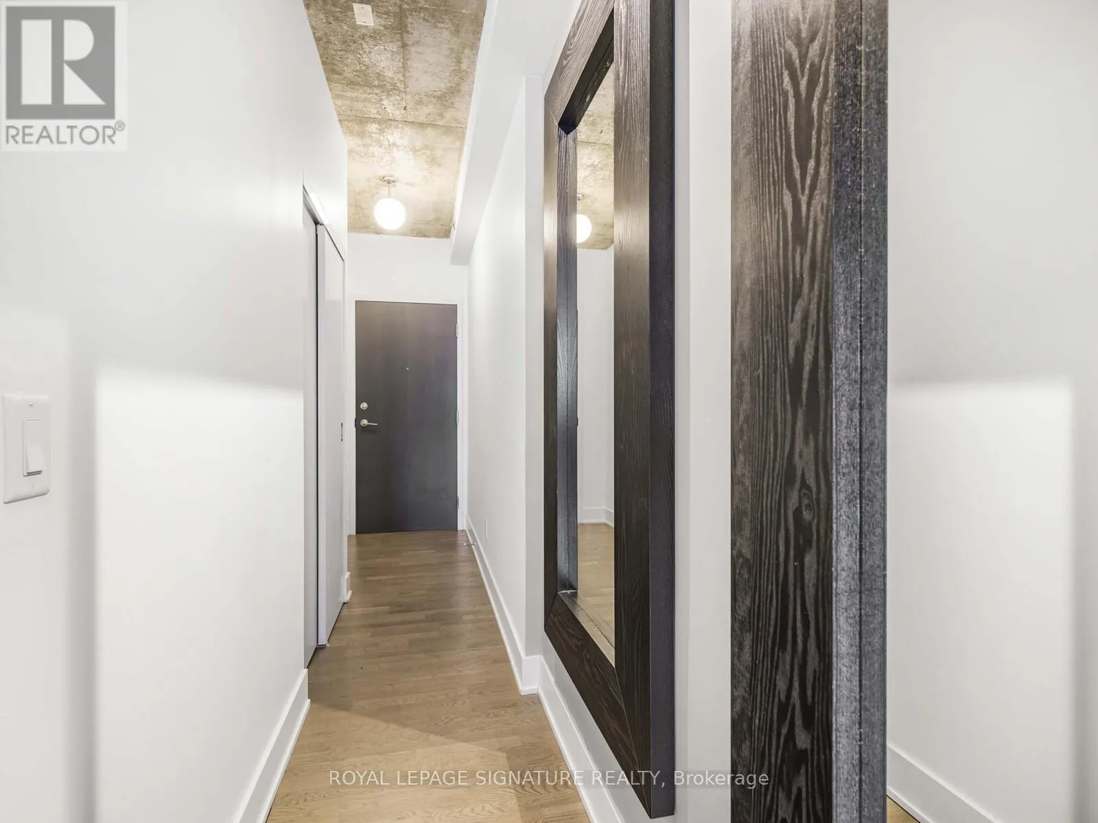 217 - 630 QUEEN STREET E
