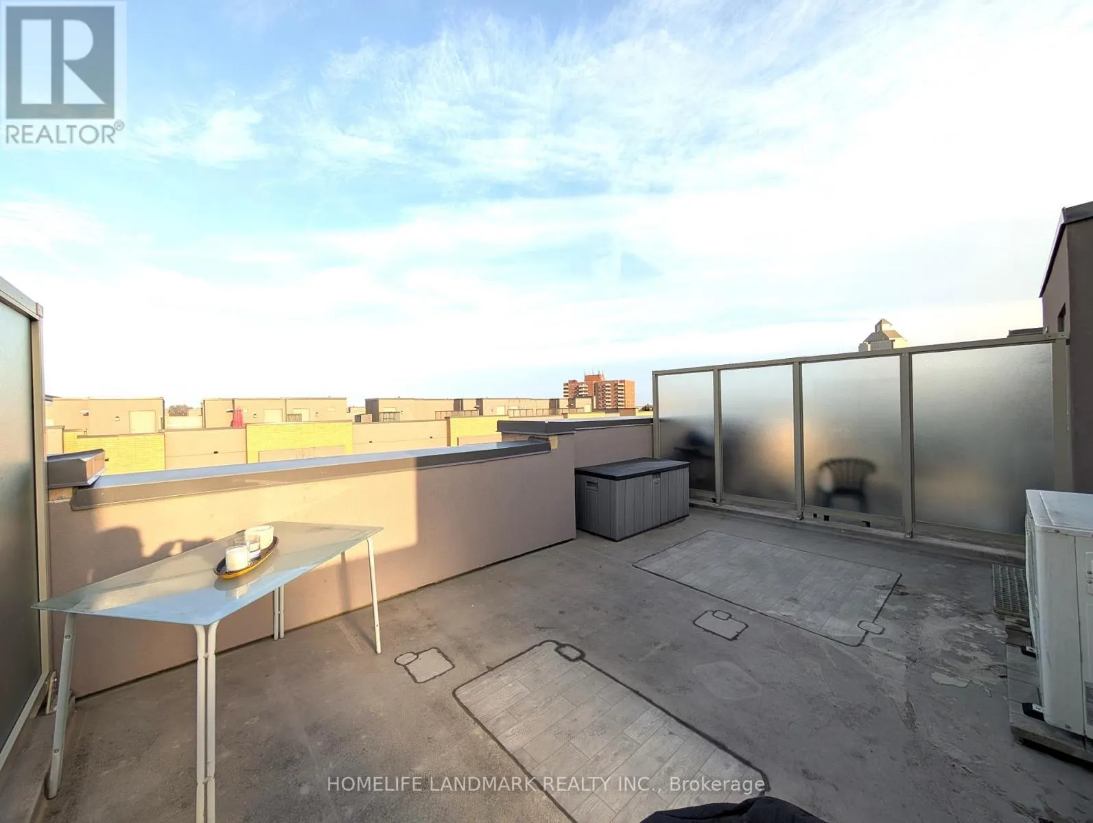 312 - 80 ORCHID PLACE DRIVE