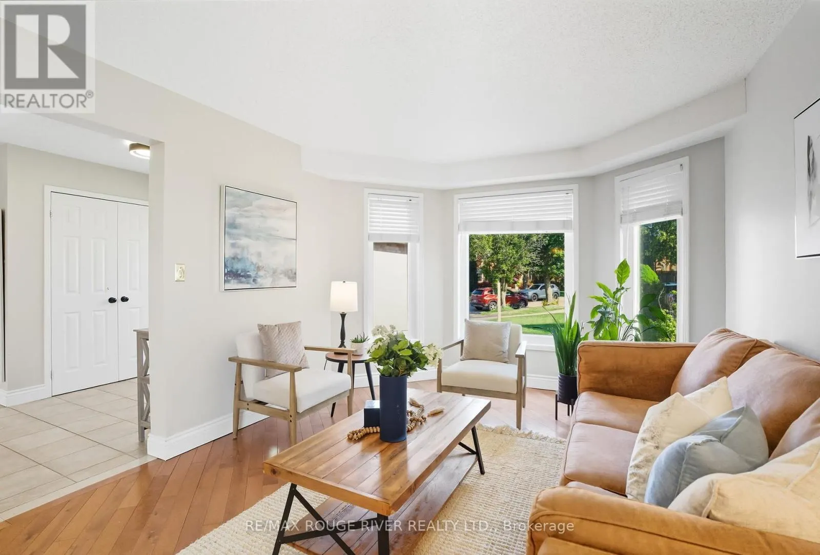 38 SILVERBIRCH PLACE