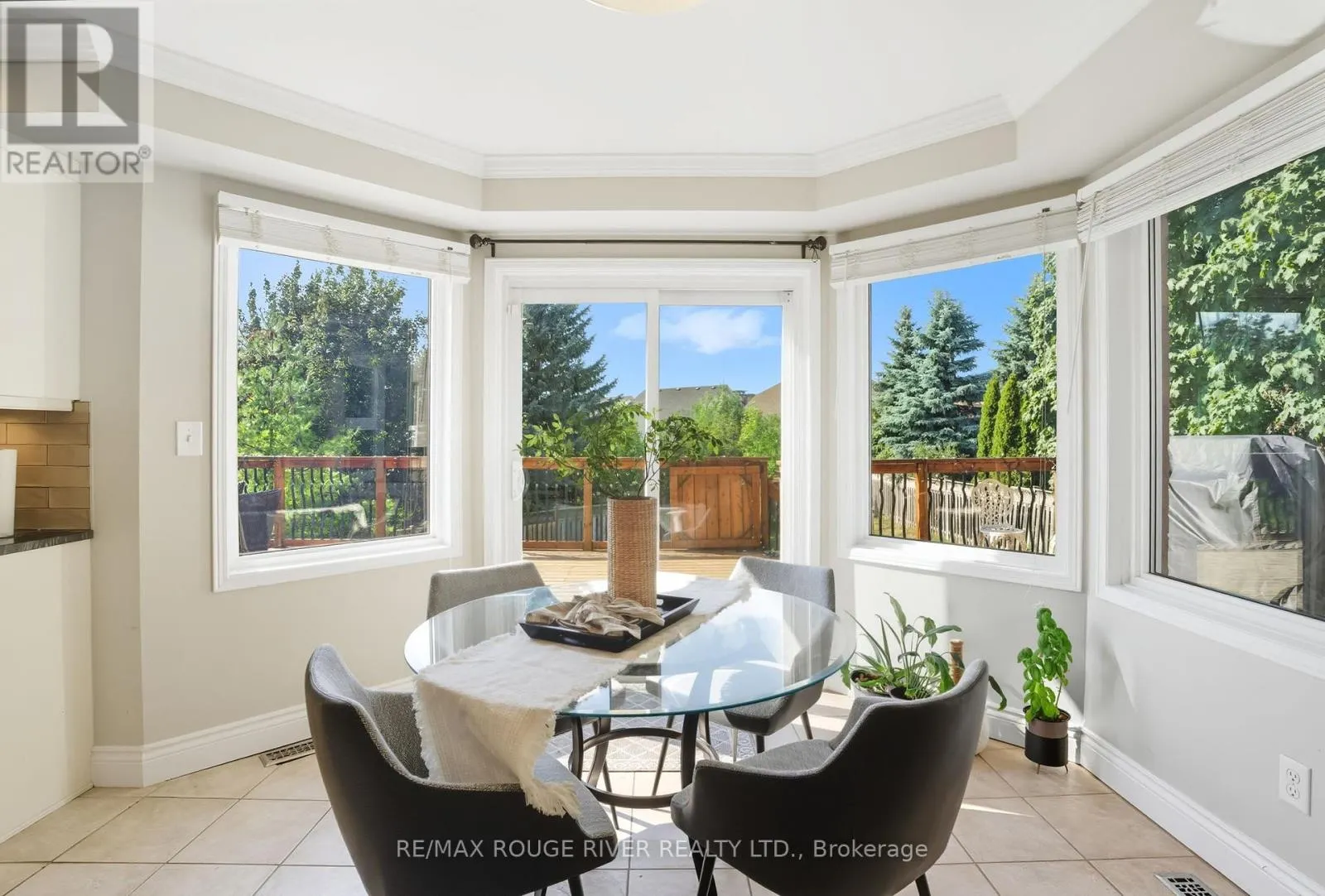 38 SILVERBIRCH PLACE