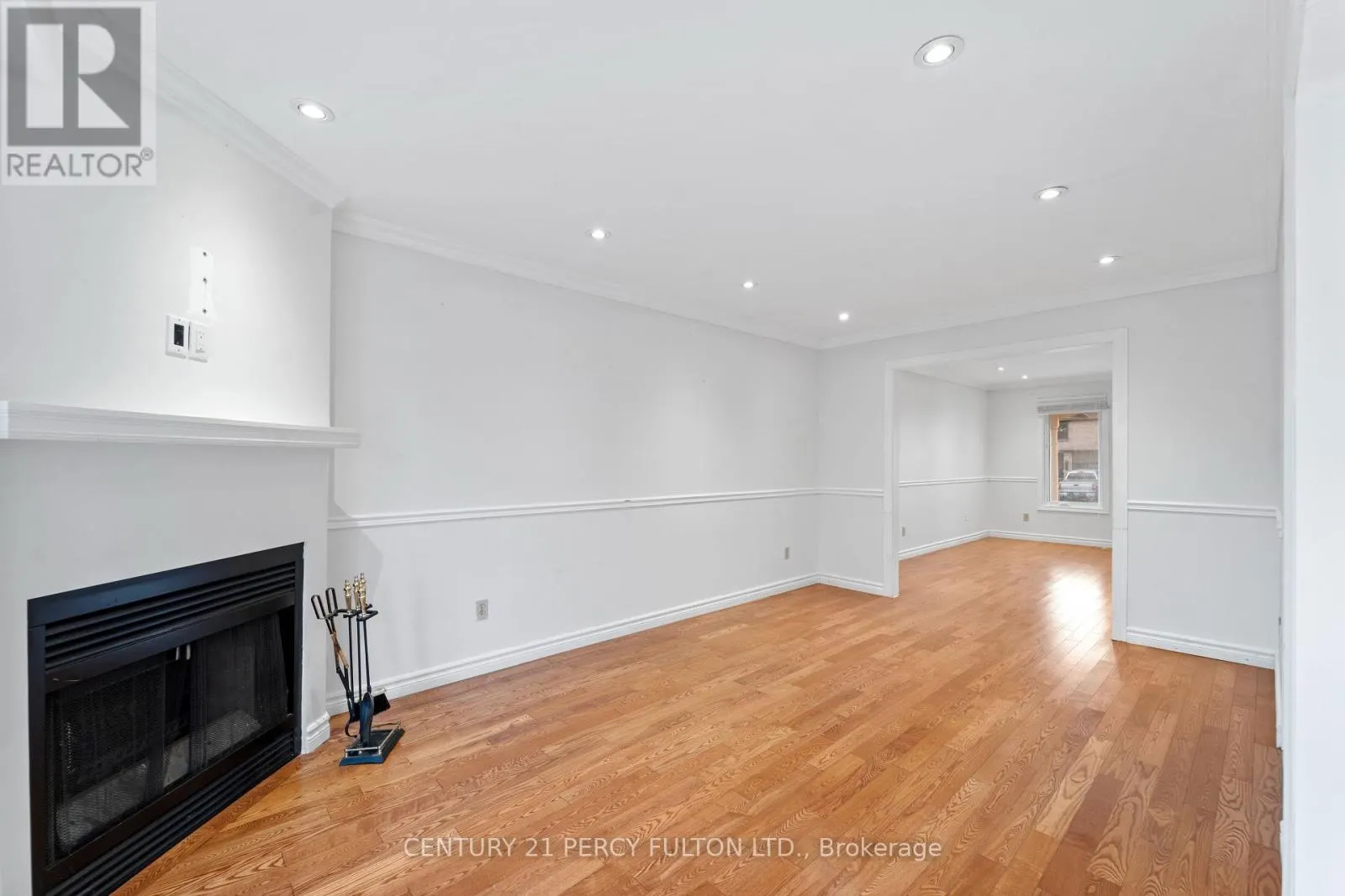 31 CHAPMAN DRIVE