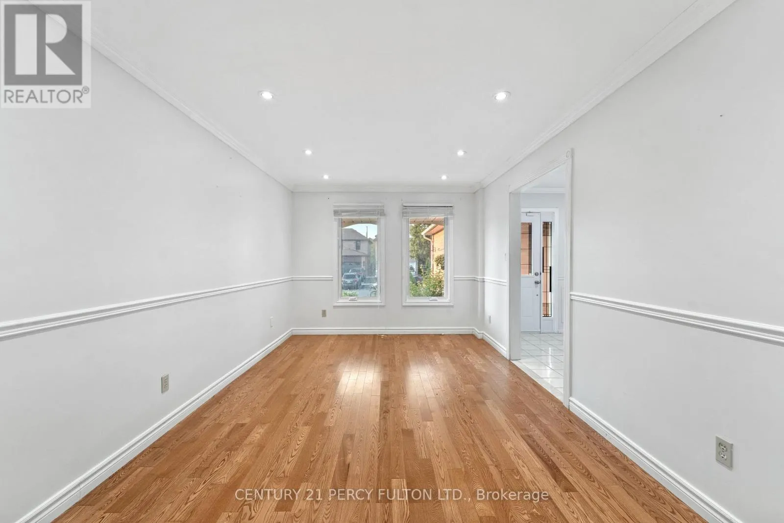 31 CHAPMAN DRIVE