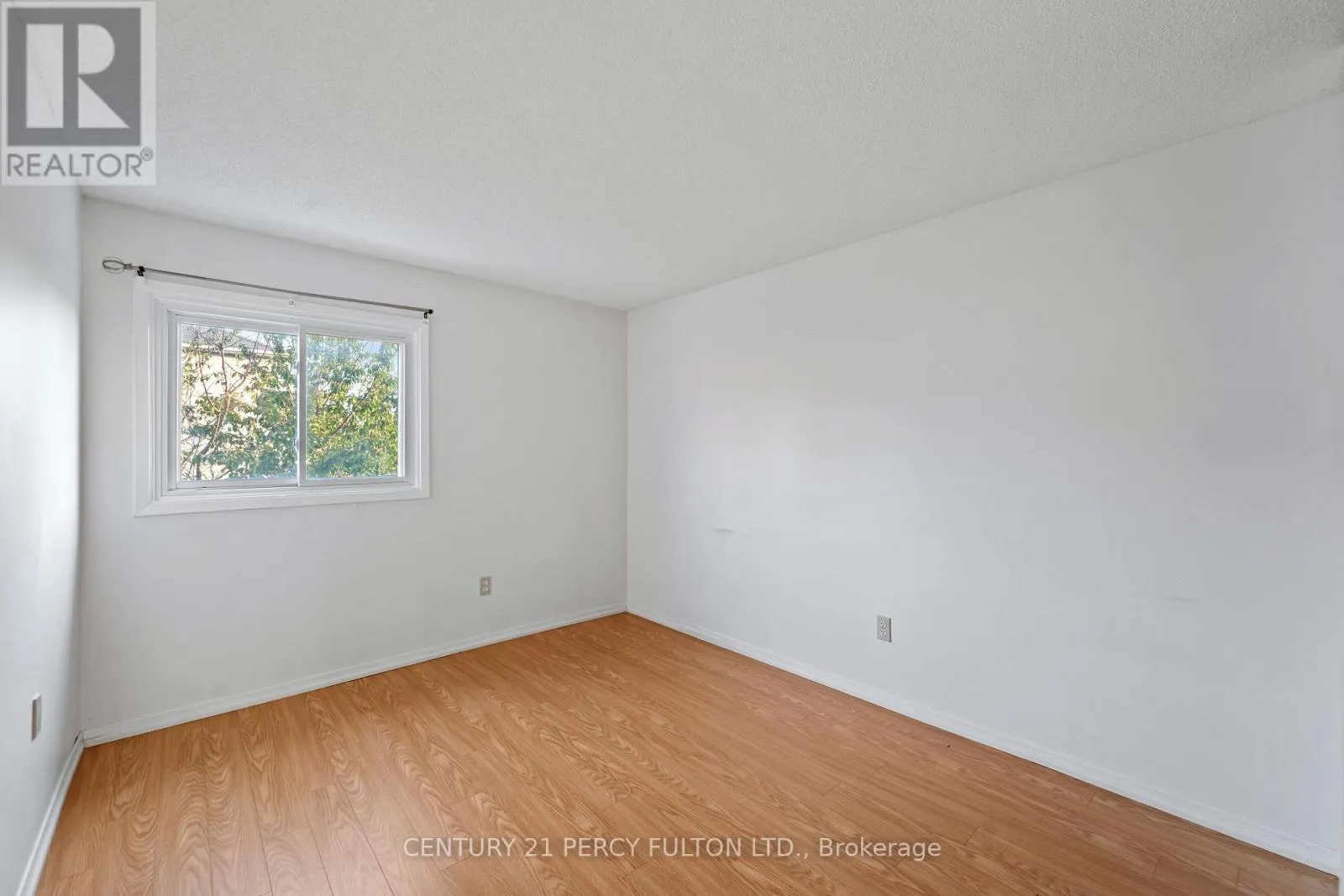 31 CHAPMAN DRIVE