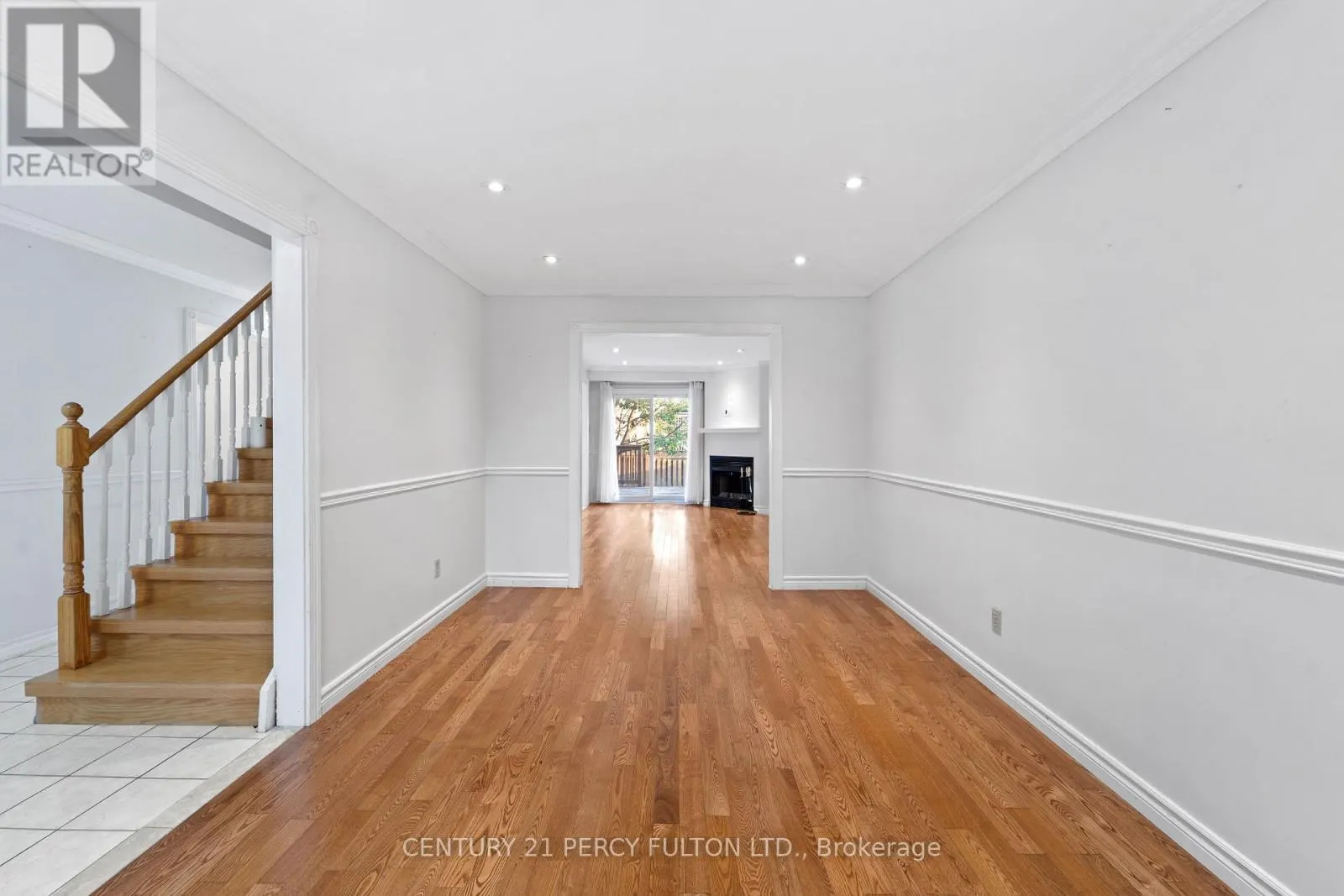 31 CHAPMAN DRIVE