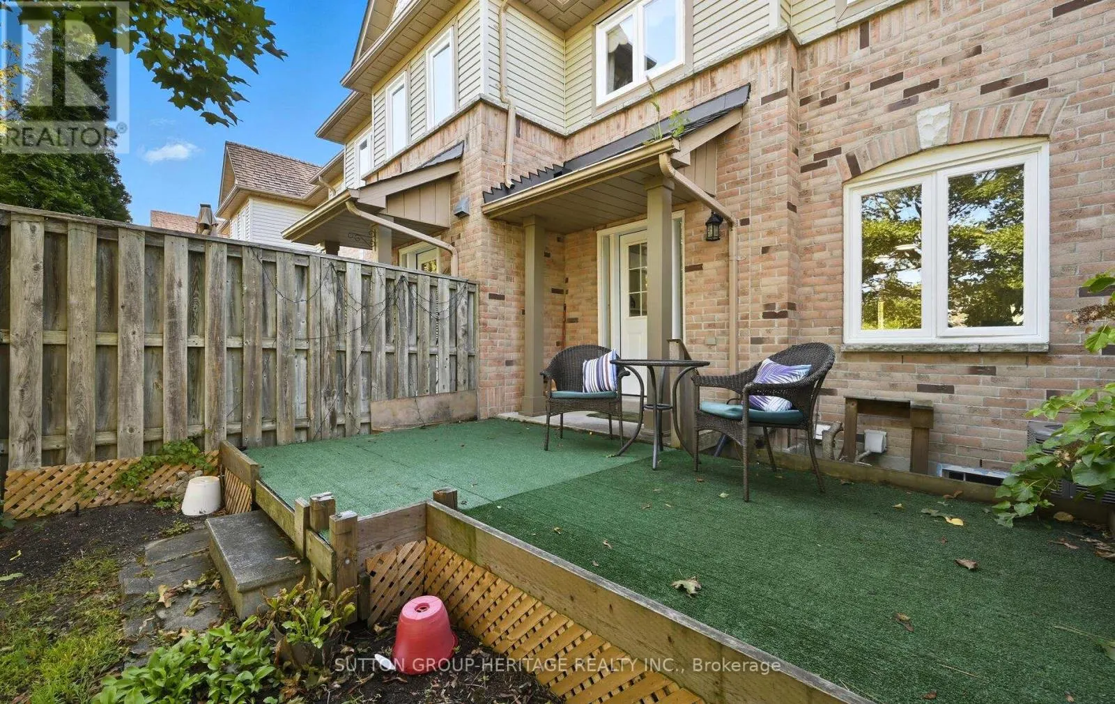 46 ALEXIS WAY