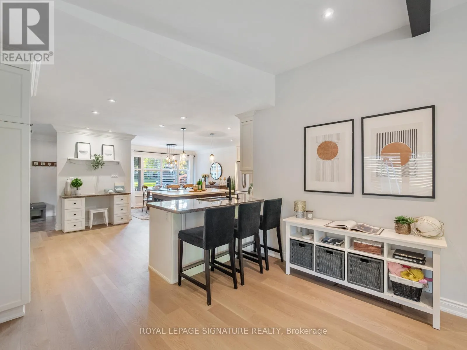 345 FLAGSTONE TERRACE