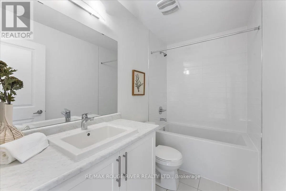 42 ELKINGTON CRESCENT