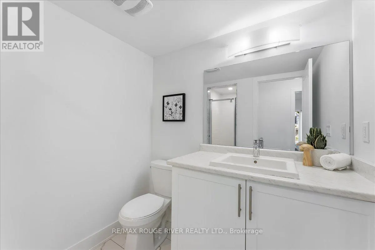 42 ELKINGTON CRESCENT