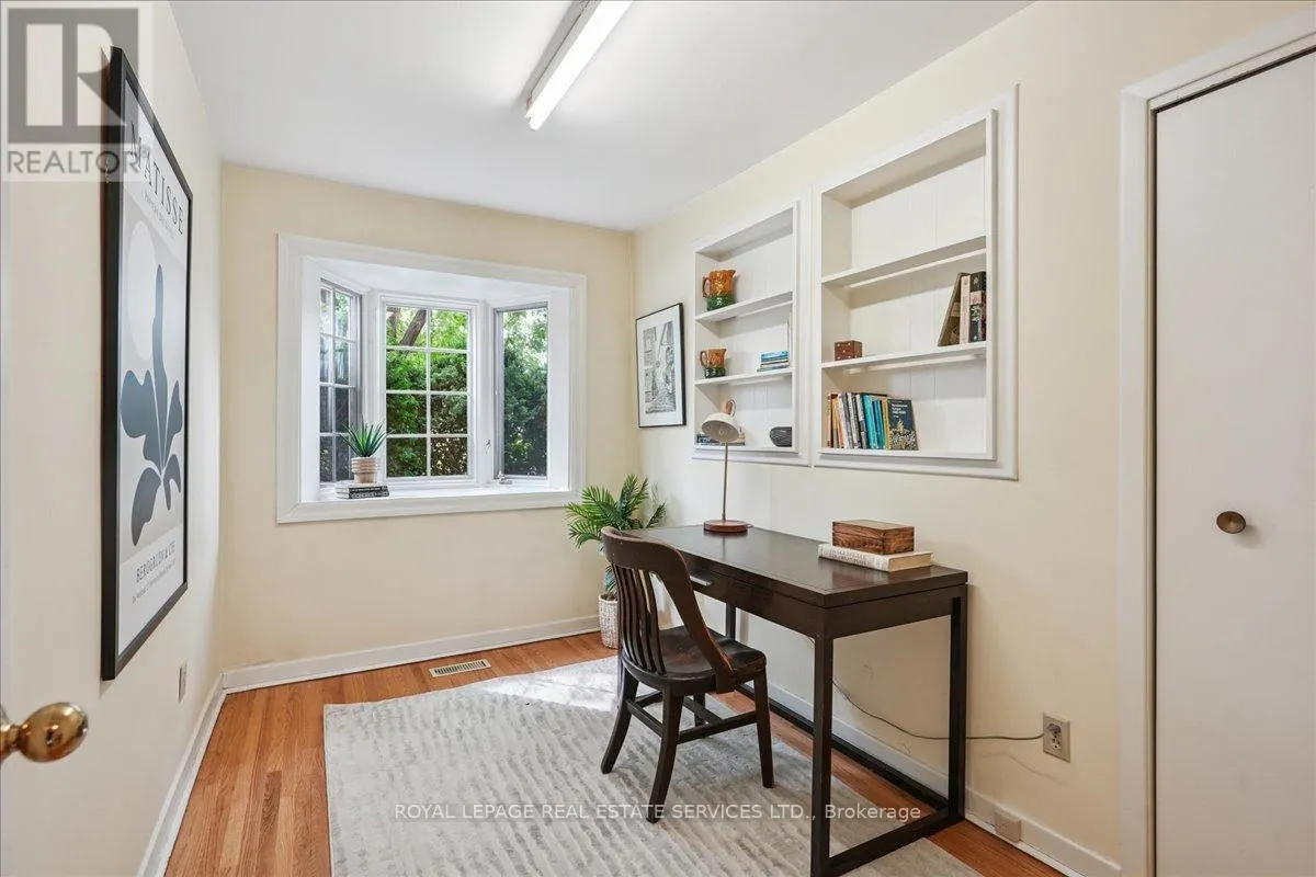 5 AMETHYST ROAD