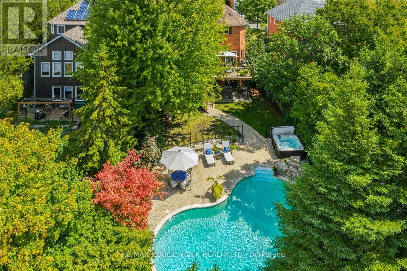 19 GILCHRIST COURT