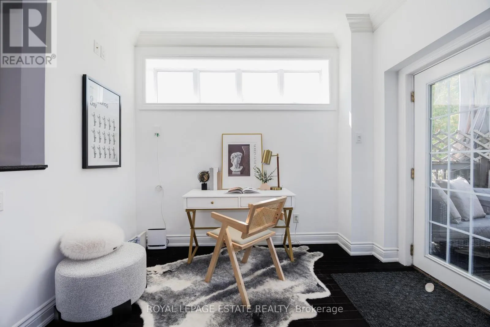 32 MANDERLEY DRIVE