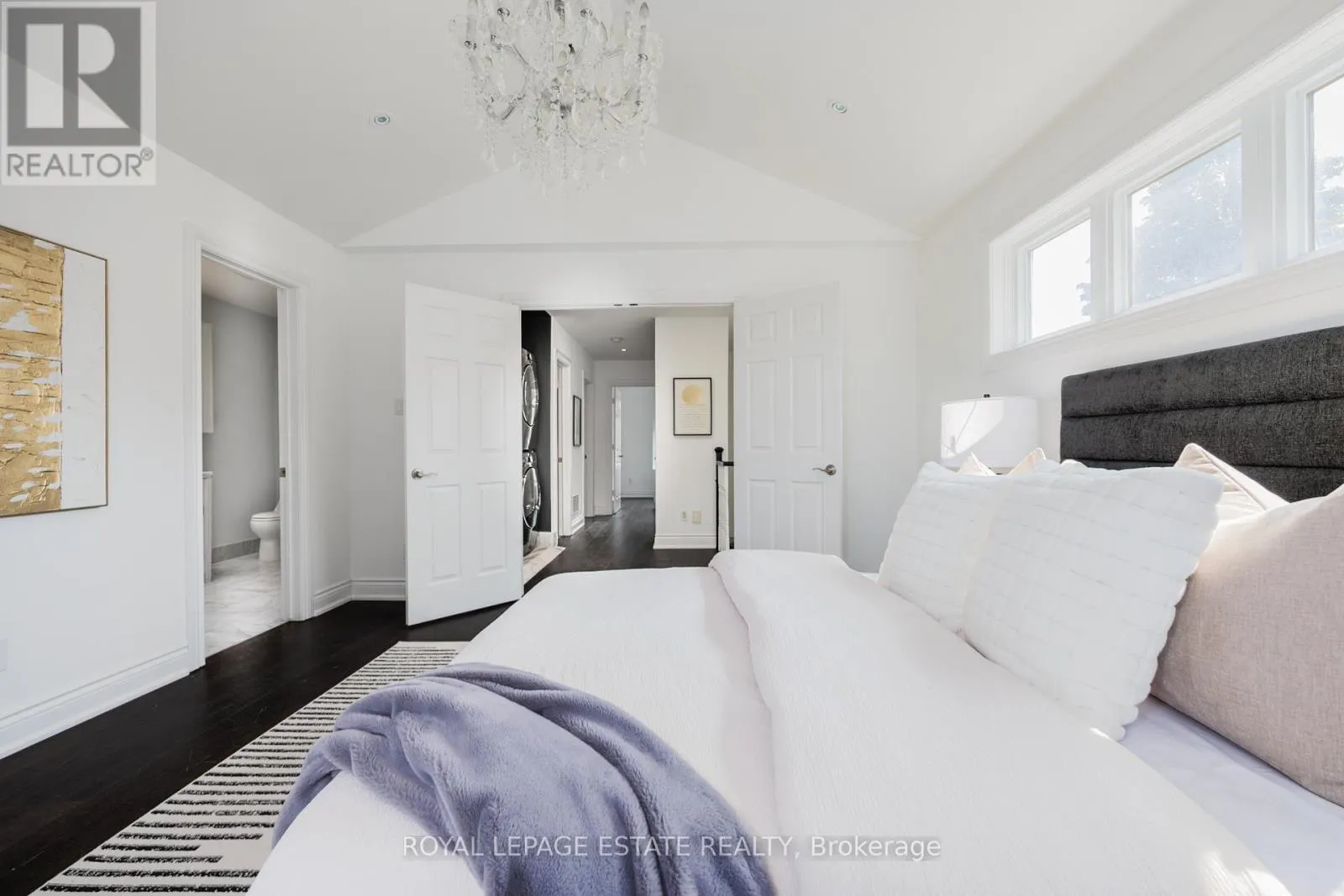 32 MANDERLEY DRIVE