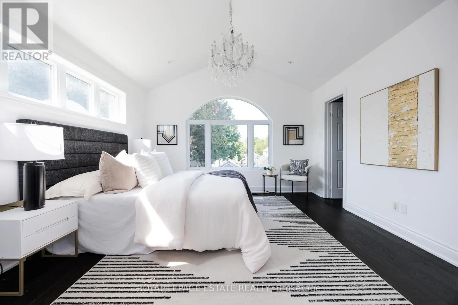 32 MANDERLEY DRIVE