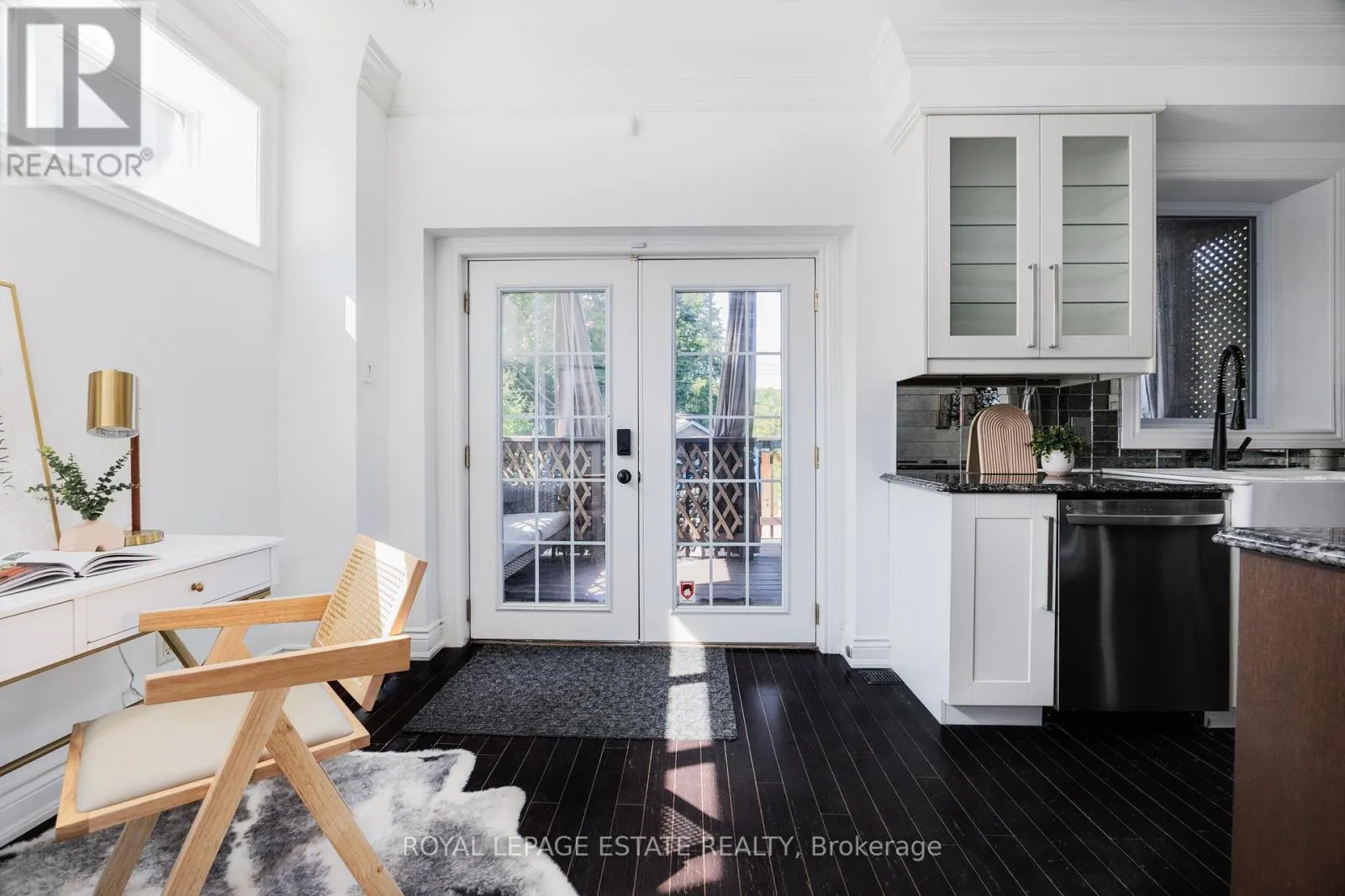 32 MANDERLEY DRIVE