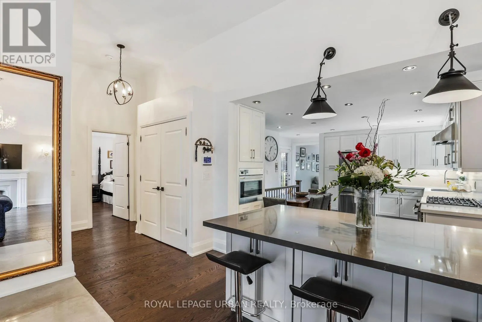 147 PARKVIEW HILL CRESCENT