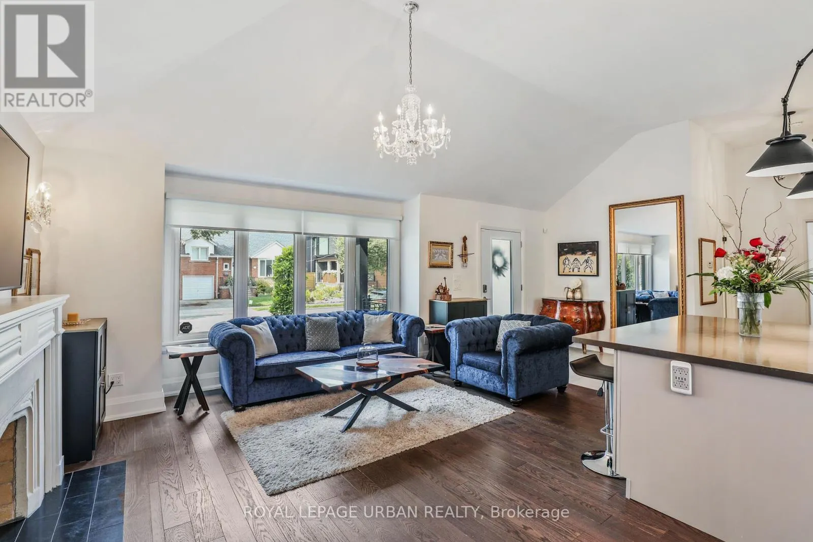 147 PARKVIEW HILL CRESCENT