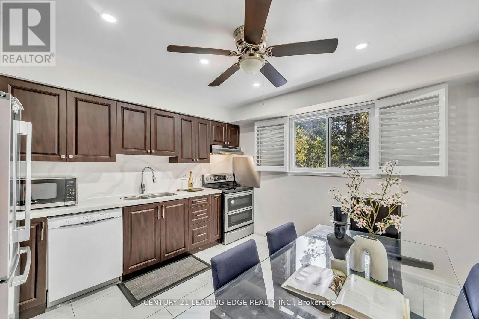 19 - 730 CEDAR STREET