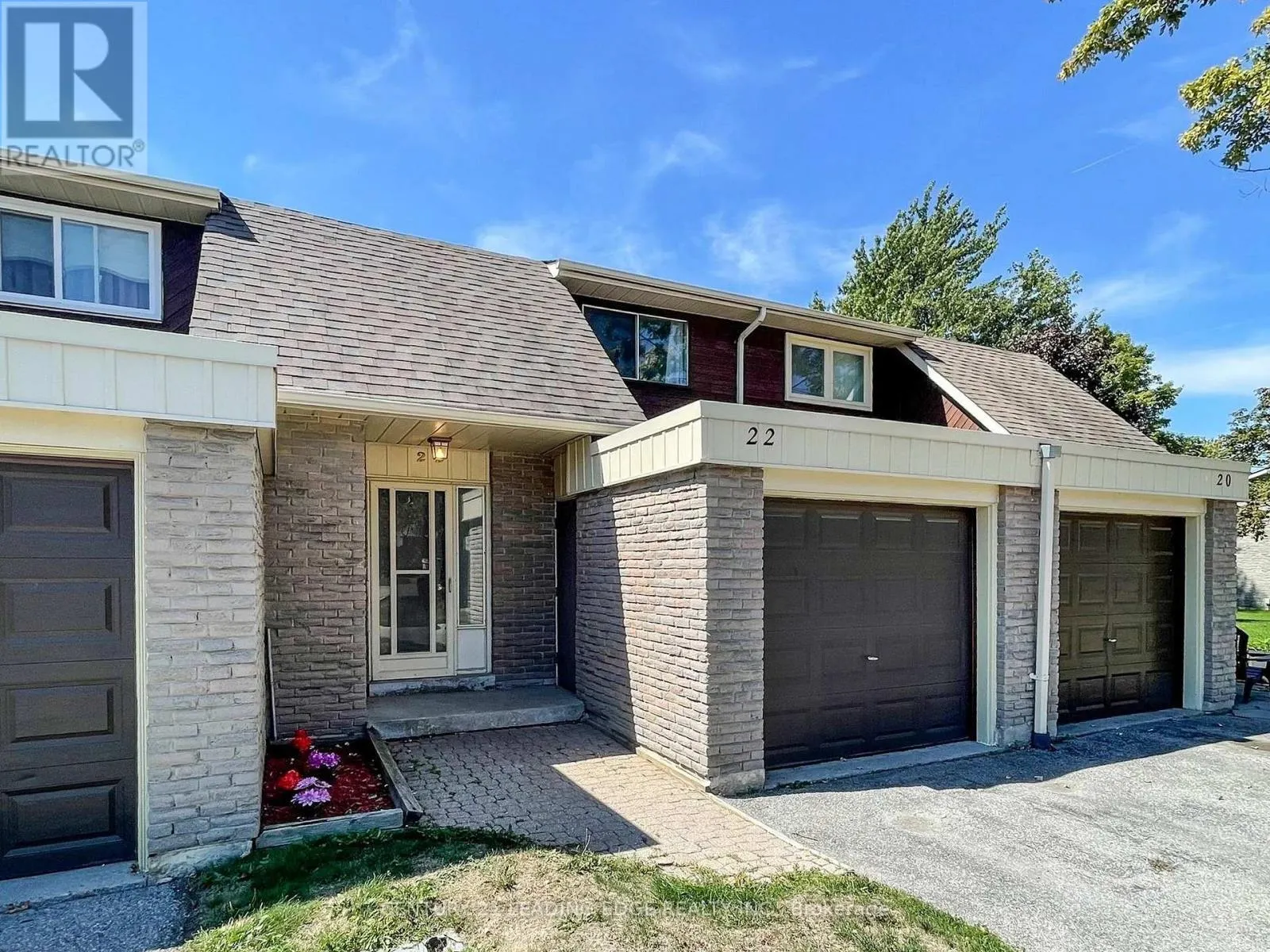 22 - 341 MILITARY TRAIL