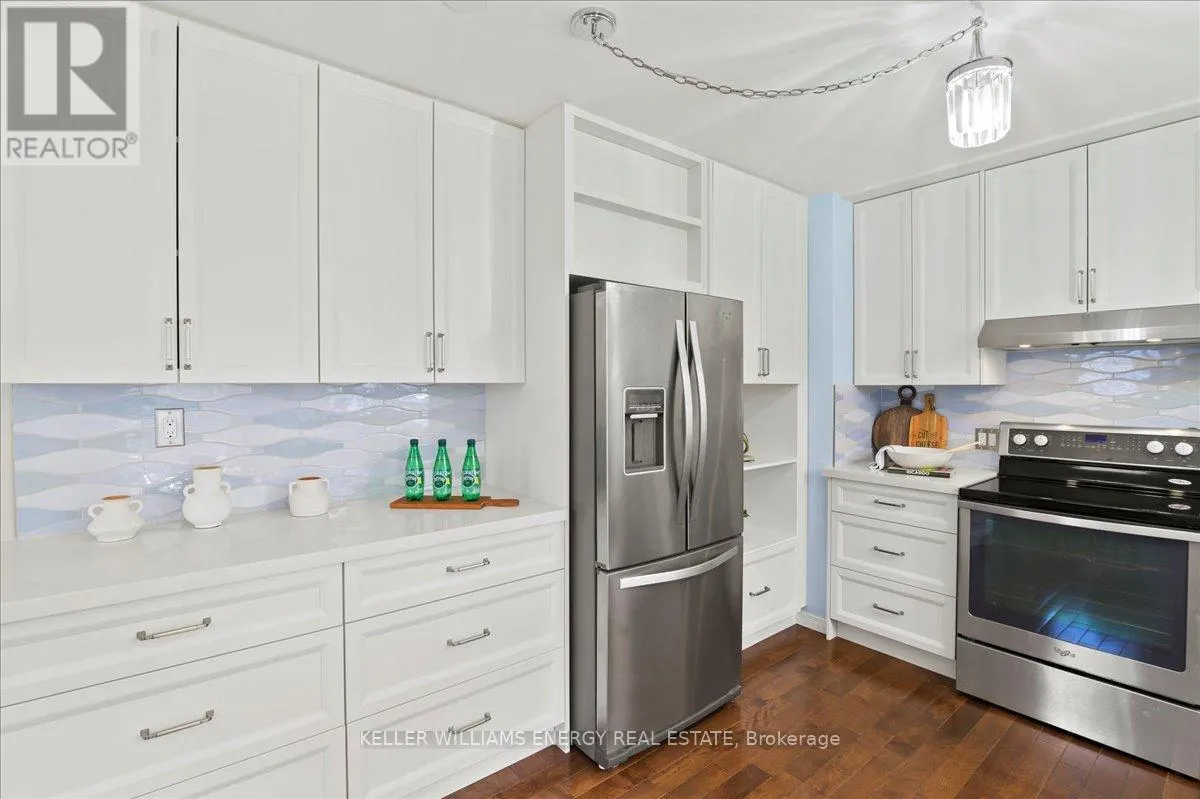 25 CONCESSION STREET E