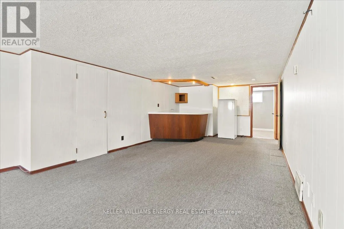 25 CONCESSION STREET E