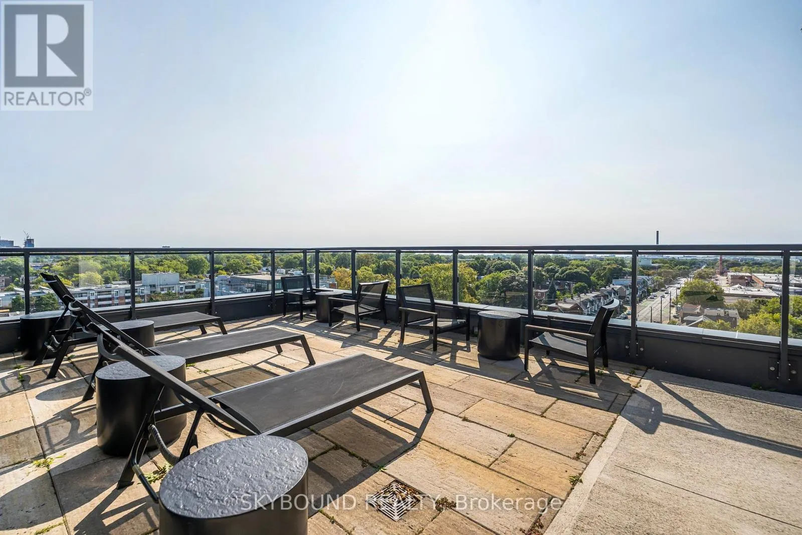 # 805 - 630 GREENWOOD AVENUE