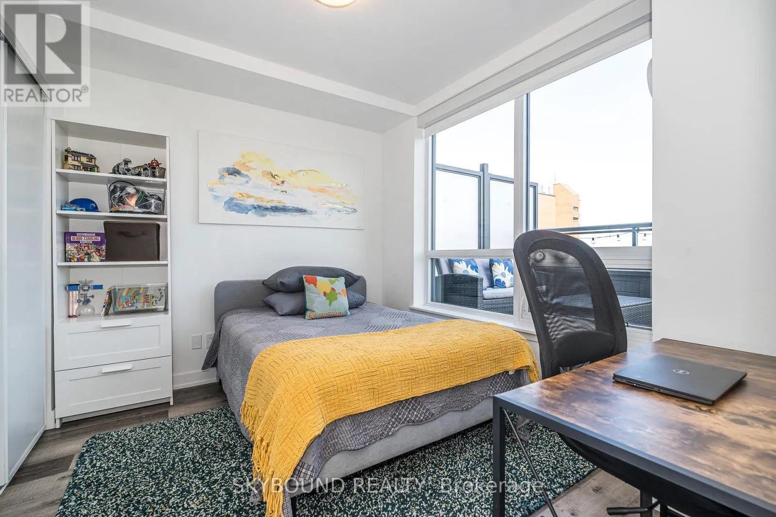 # 805 - 630 GREENWOOD AVENUE