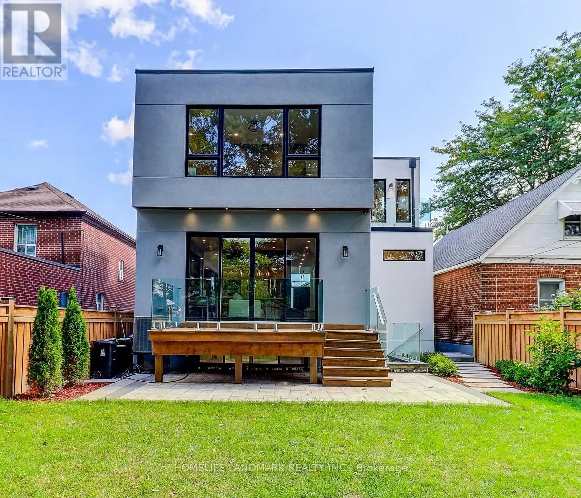 38 NORLONG BOULEVARD
