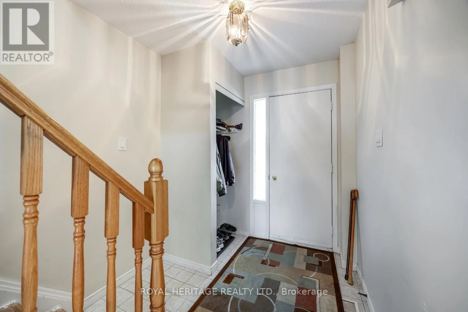 832 GENTRY CRESCENT