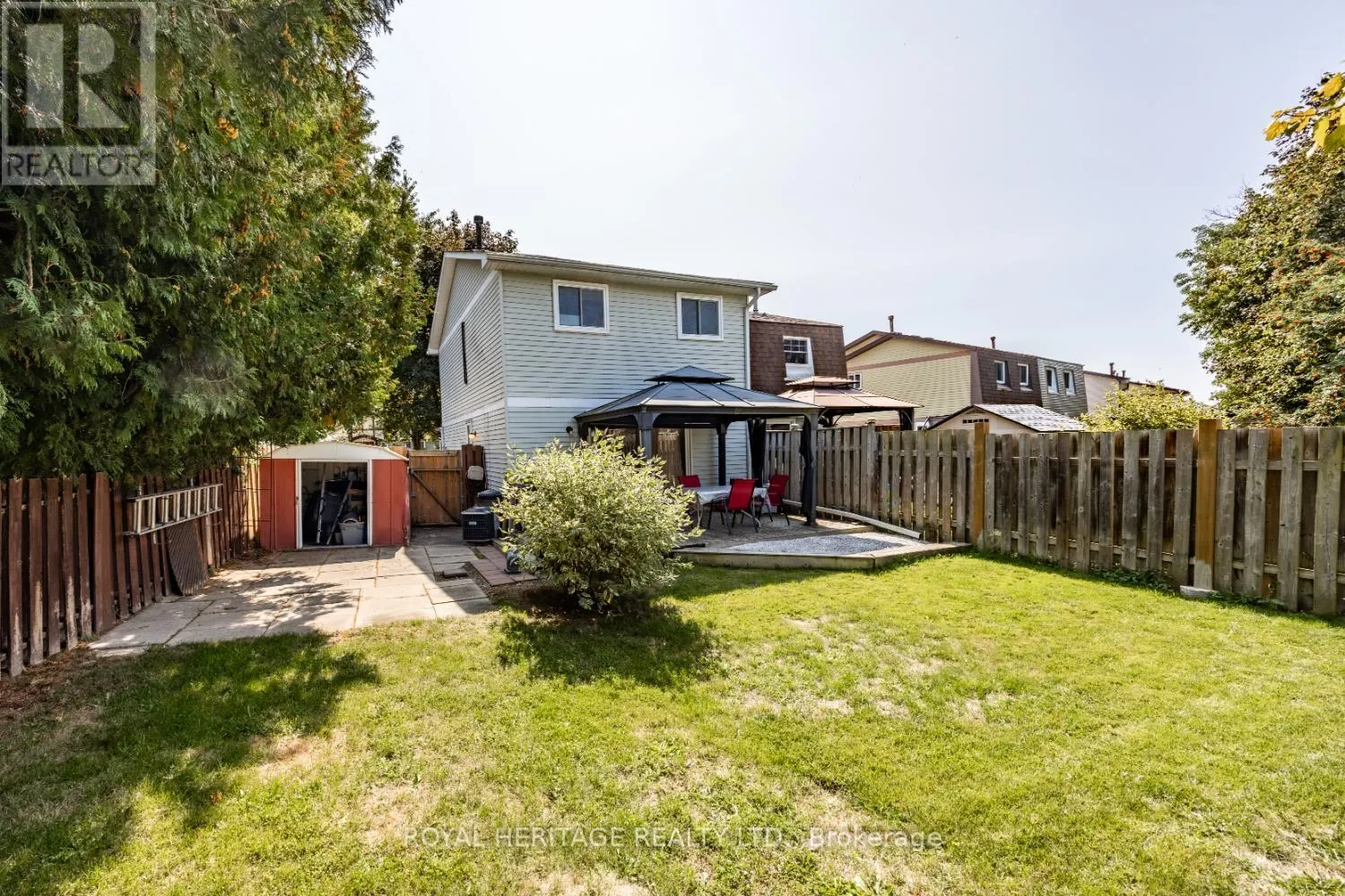832 GENTRY CRESCENT