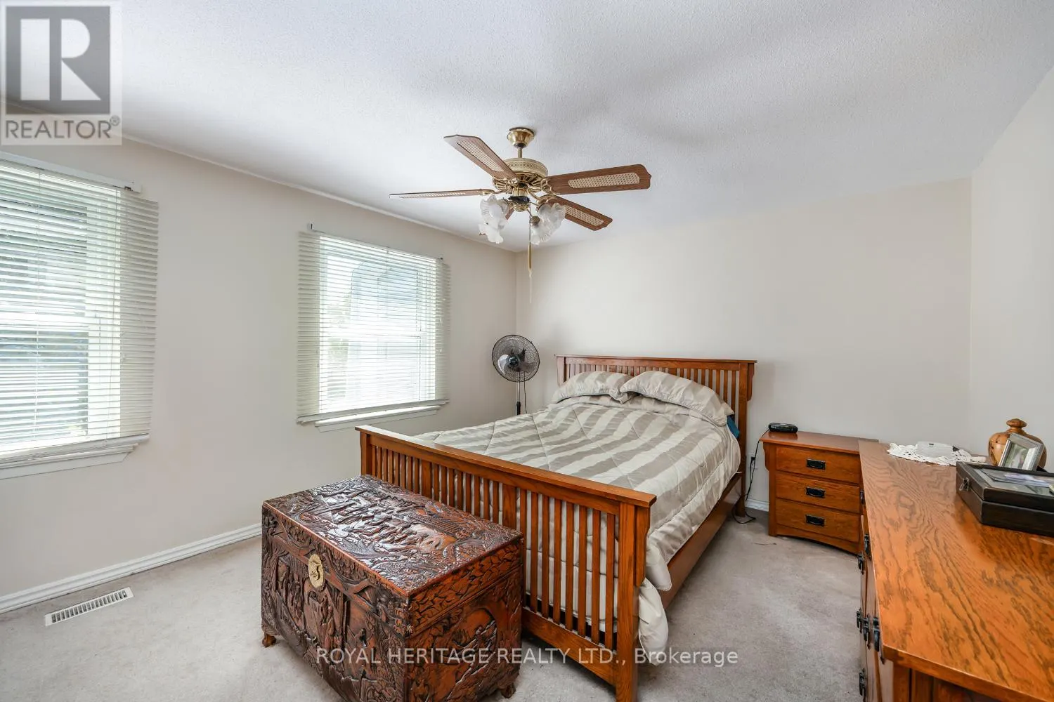 832 GENTRY CRESCENT