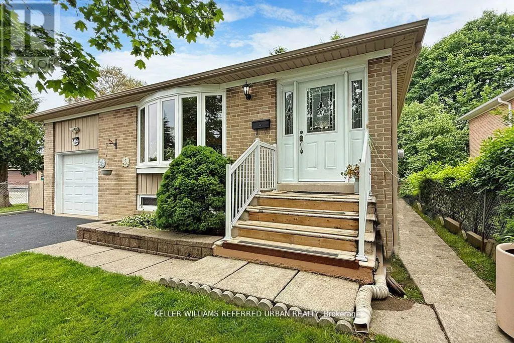 11 MIDCROFT DRIVE