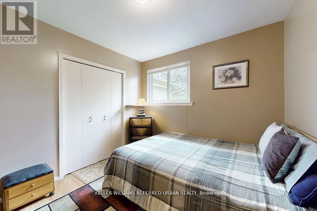 11 MIDCROFT DRIVE