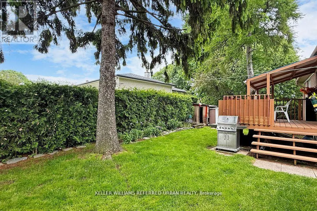 11 MIDCROFT DRIVE