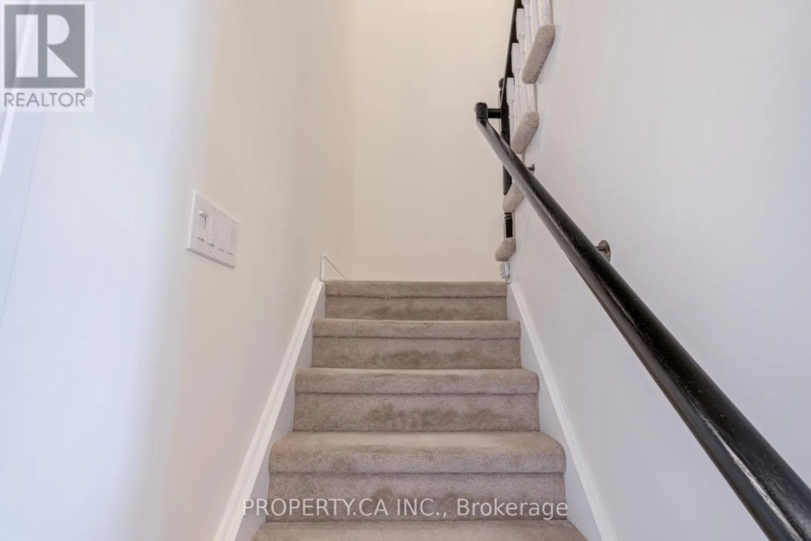 58 WICKER PARK WAY