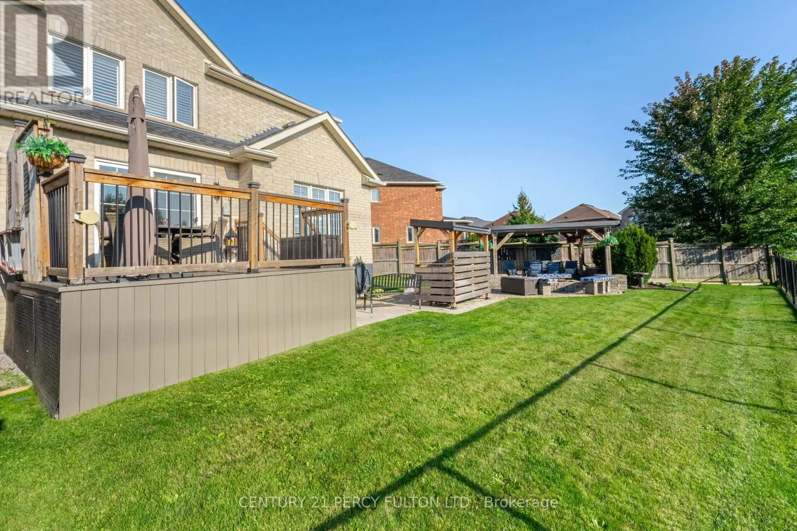 50 COTTAGE CRESCENT