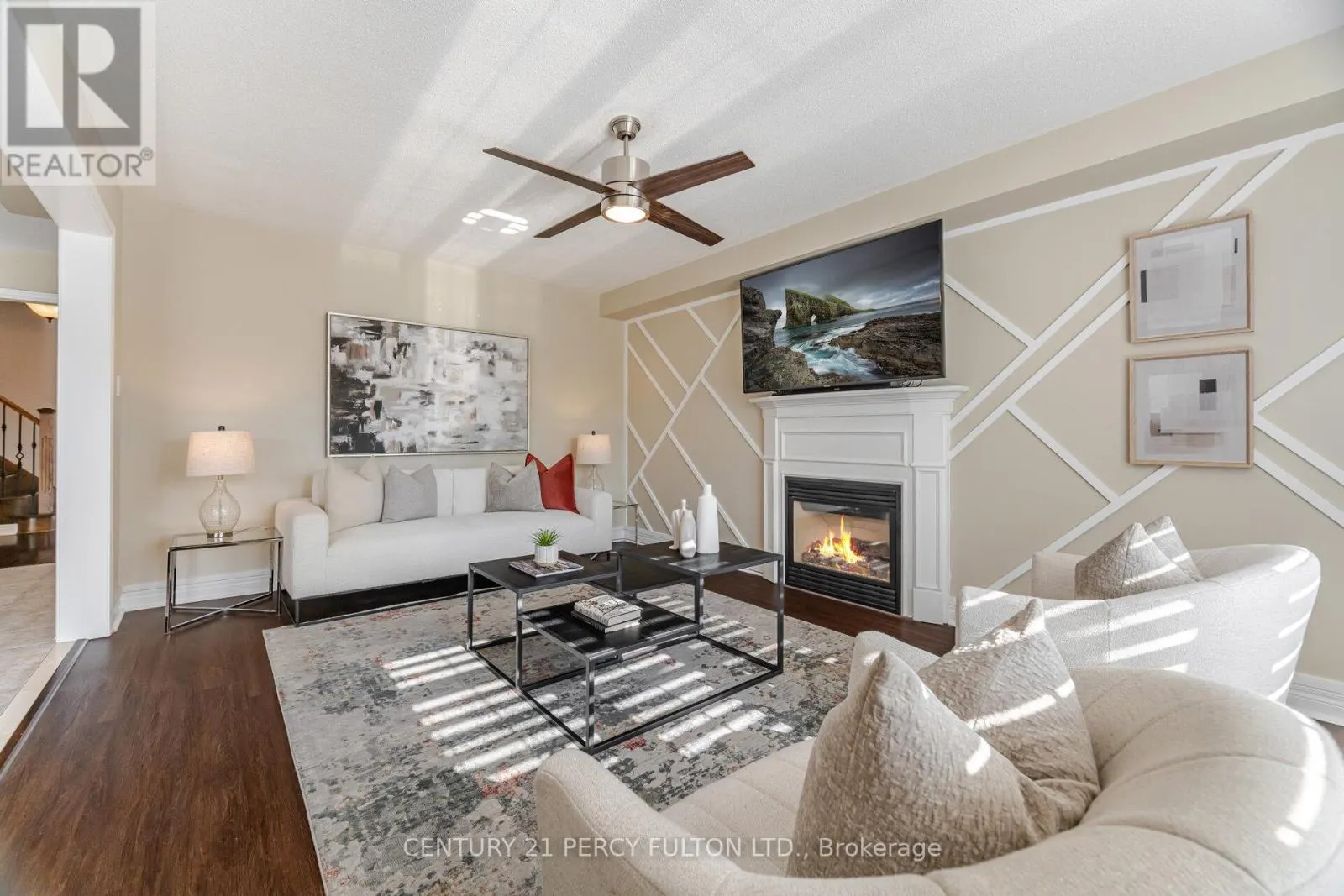 50 COTTAGE CRESCENT