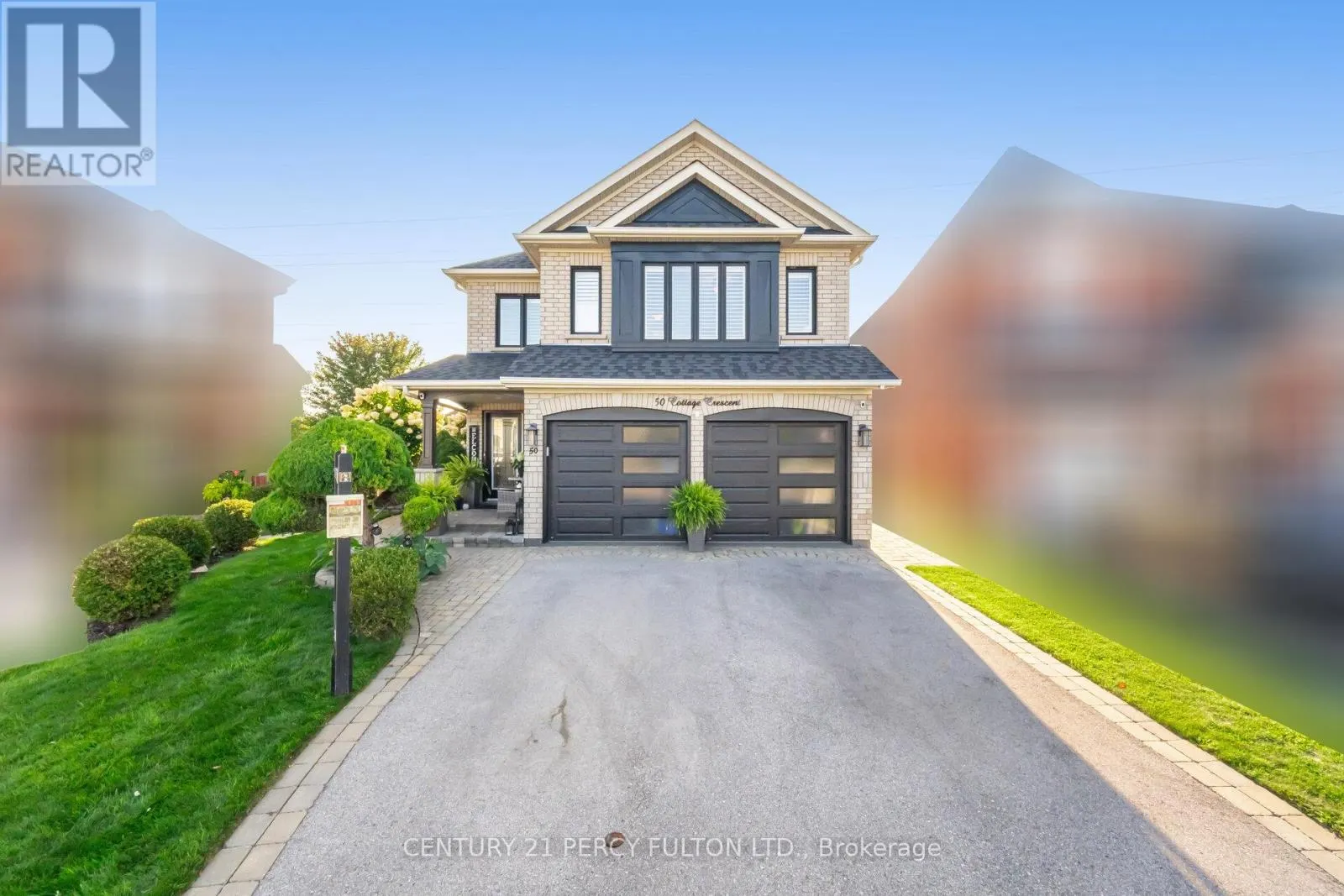 50 COTTAGE CRESCENT