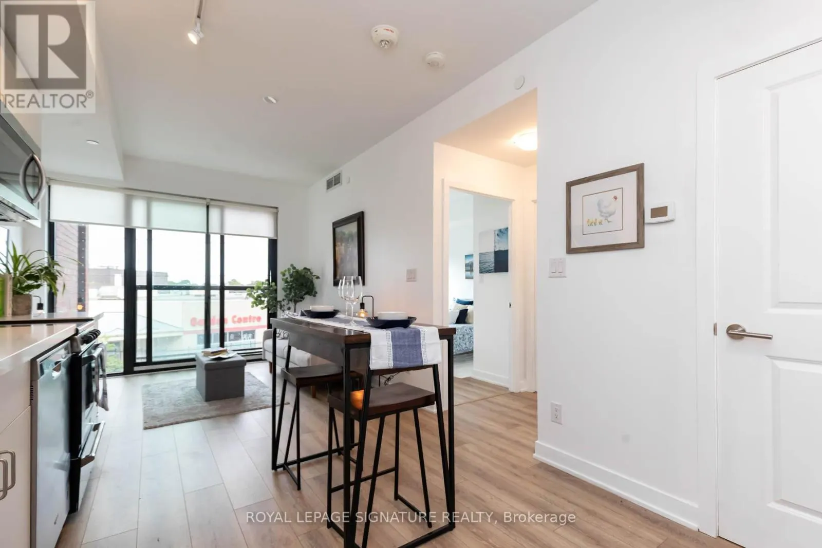 311 - 2799 KINGSTON ROAD