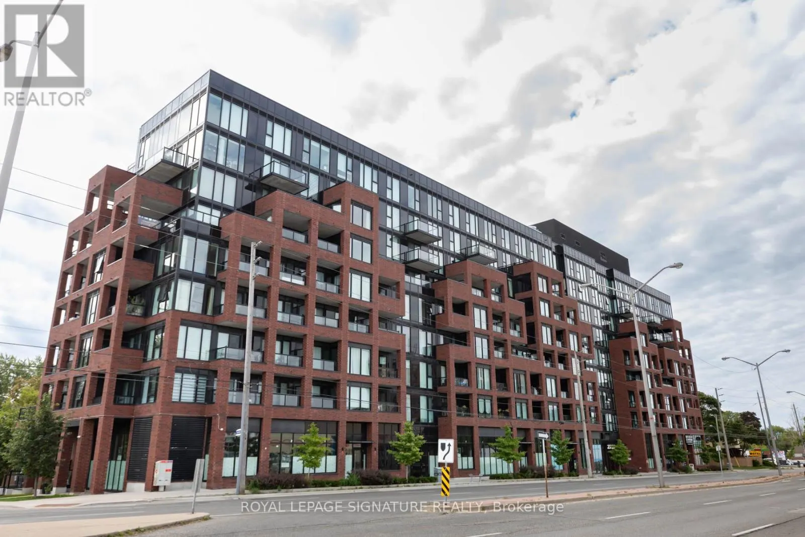 311 - 2799 KINGSTON ROAD