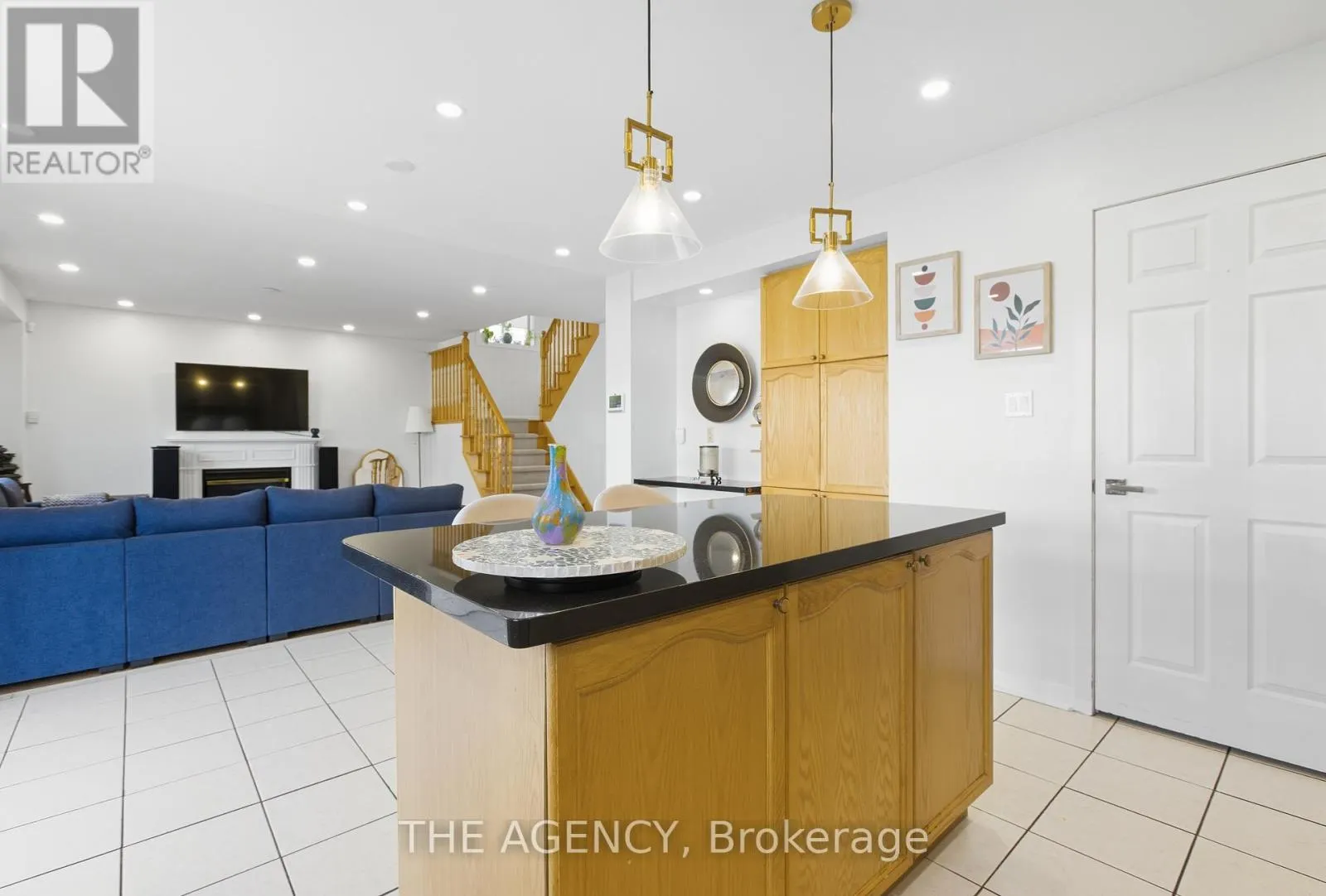 12 ROBERT ATTERSLEY DRIVE E