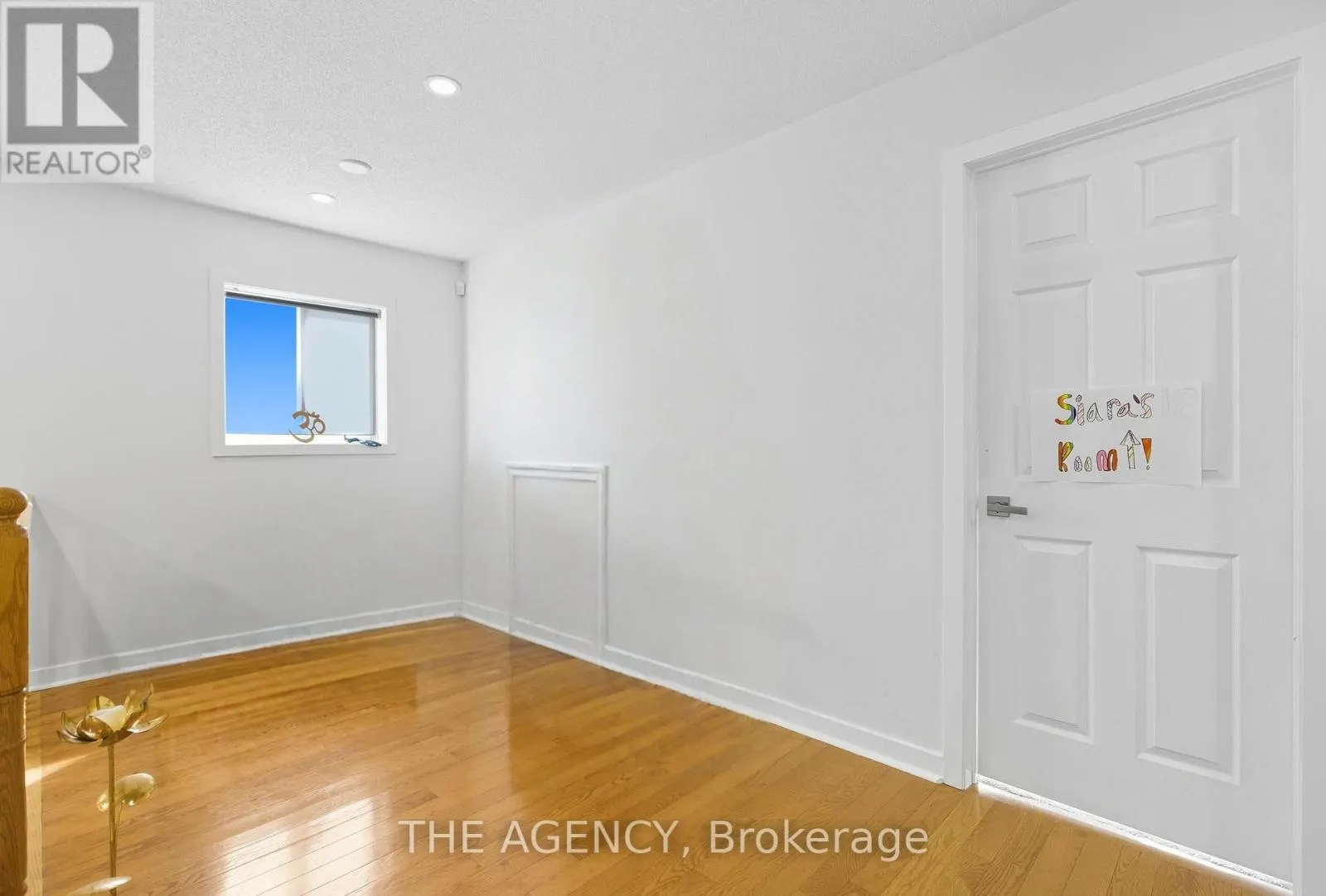 12 ROBERT ATTERSLEY DRIVE E