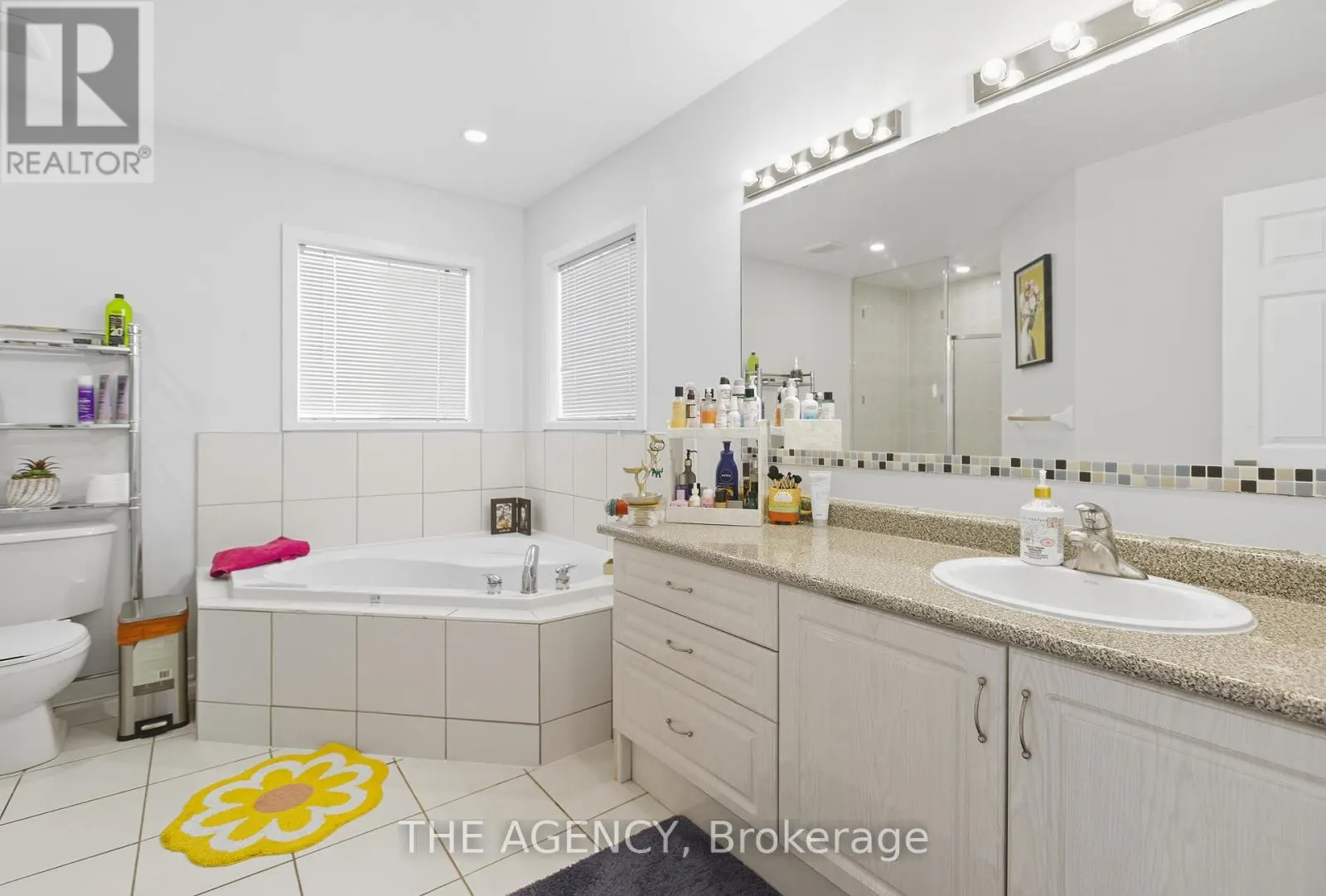 12 ROBERT ATTERSLEY DRIVE E