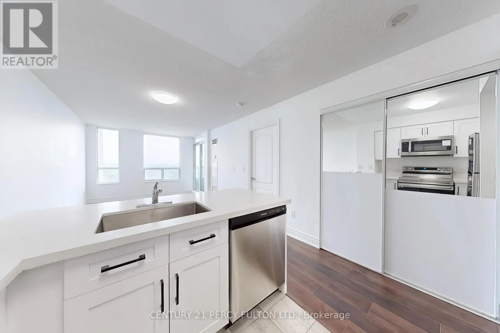 1001 - 50 BRIAN HARRISON WAY