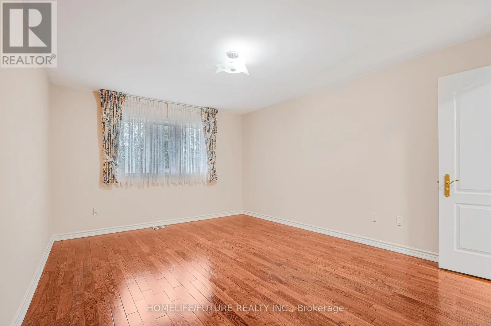 53 LINWOOD AVENUE