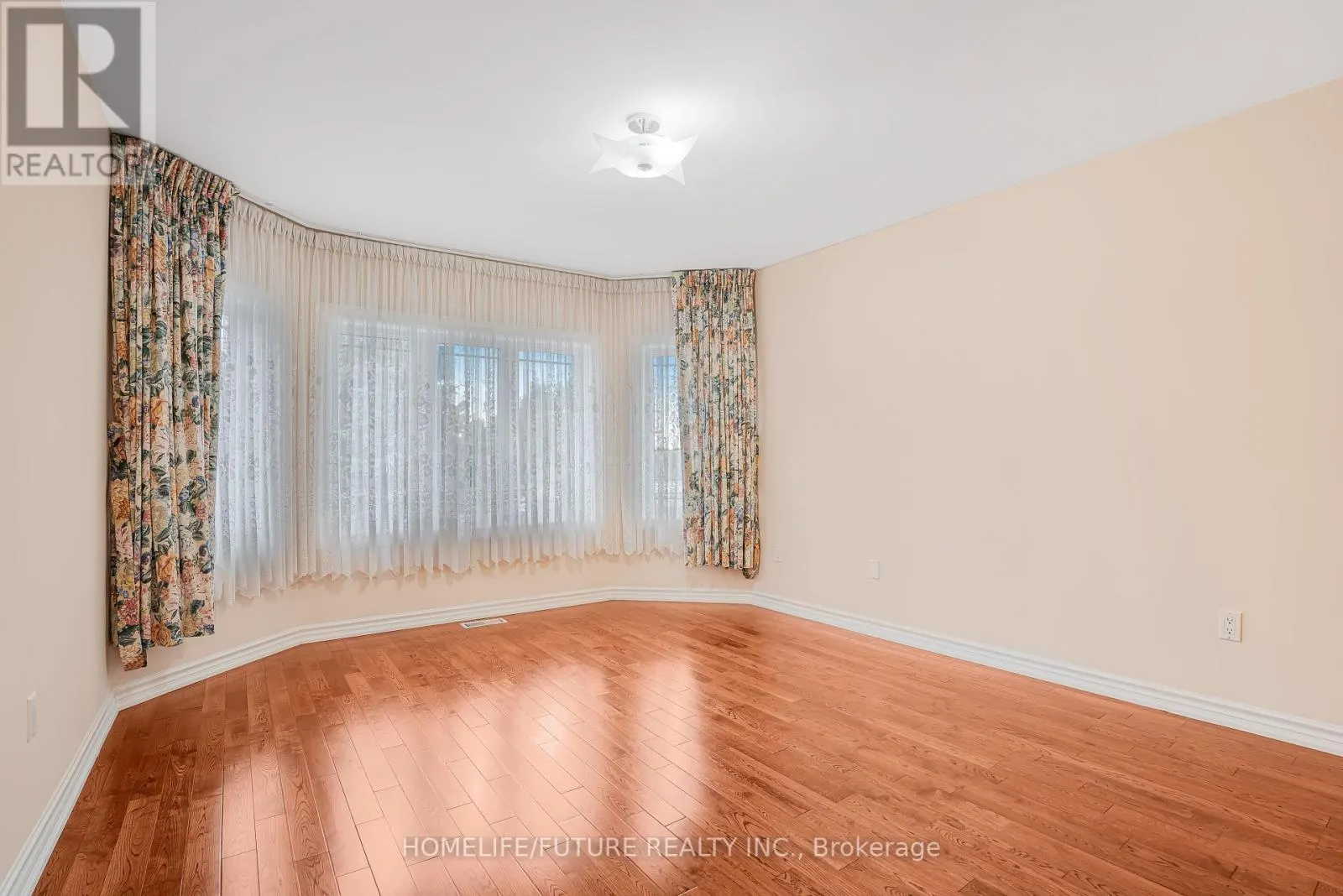 53 LINWOOD AVENUE