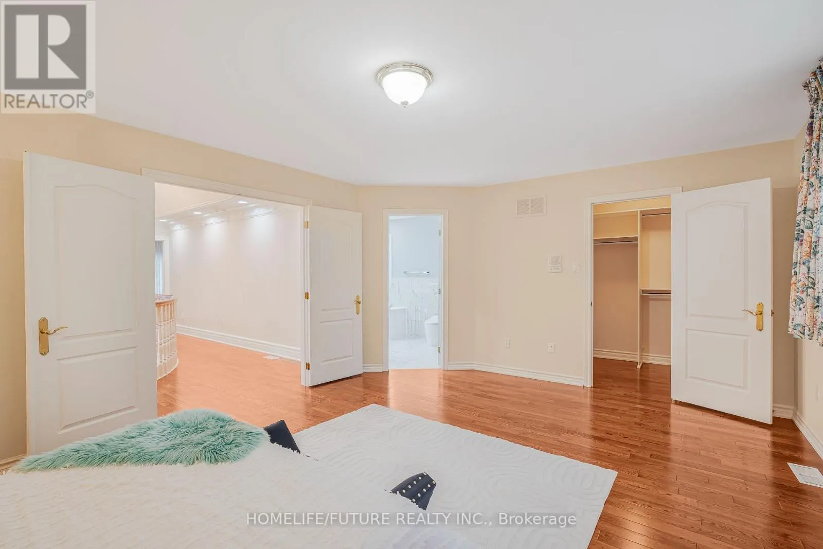 53 LINWOOD AVENUE