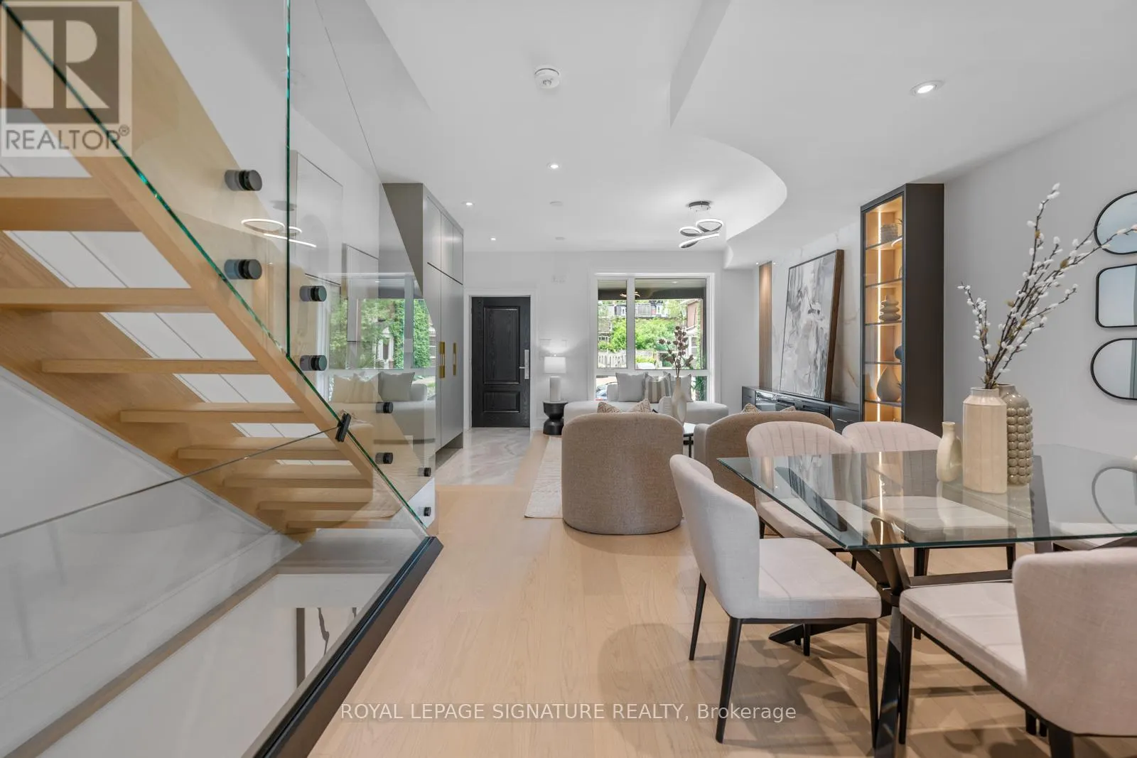 11 VICTOR AVENUE