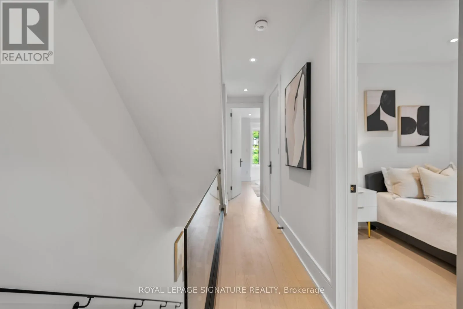 11 VICTOR AVENUE